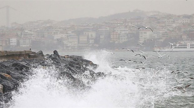 AKOM'dan uyarı: İstanbul'a fırtına geliyor!