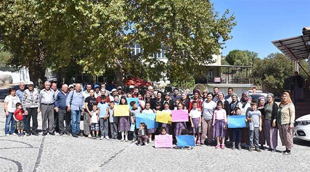 İzmir'de taşımalı eğitim mağduru çocuklar okula gidemiyor