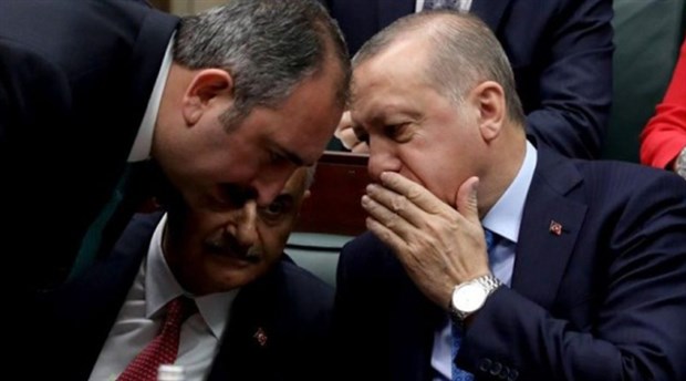 Kulis: Gül, Erdoğan'a bazı belgeler gösterdi