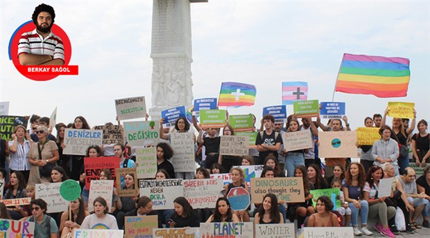 Liseli öğrenciler 'İklim Grevi' için Gündoğdu Meydanı'nda buluştu