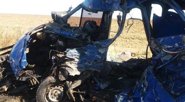 Ukrayna’da akaryakıt tankeriyle yolcu otobüsü çarpıştı: 9 ölü, 11 yaralı