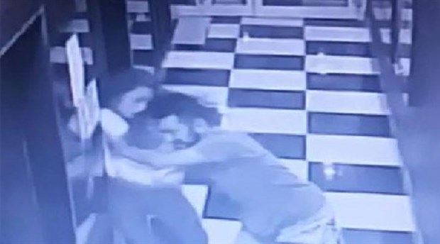 Genç kadını asansör boşluğuna iten erkek tutuklandı