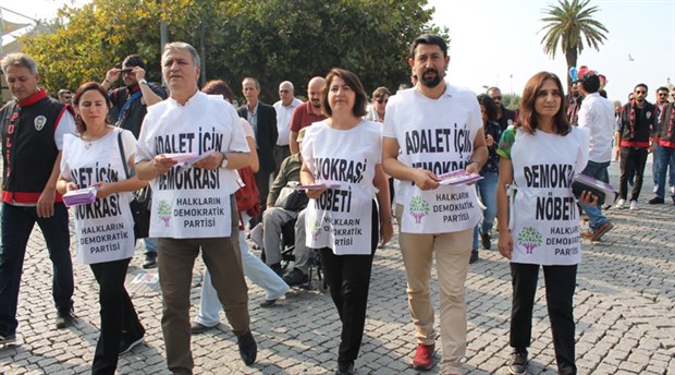 HDP’nin 'Demokrasi Nöbeti' İzmir’de