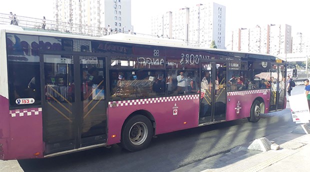 İstanbul'da halk otobüsünde hırsızlık