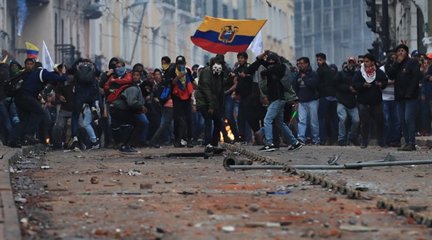 Ekvador'da Moreno'dan göstericilere 'aracısız diyalog' çağrısı