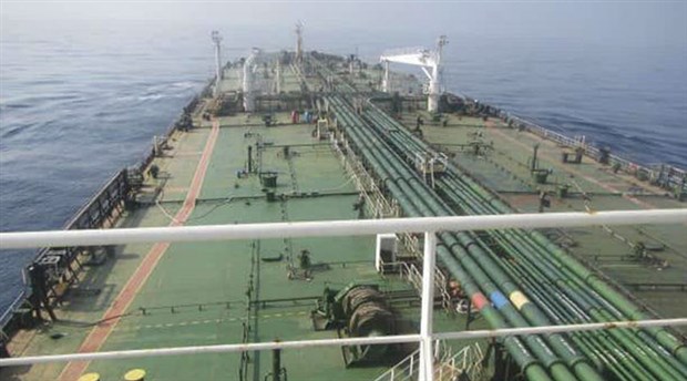 İran'dan Kızıldeniz'de saldırıya uğrayan petrol tankeriyle ilgili açıklama