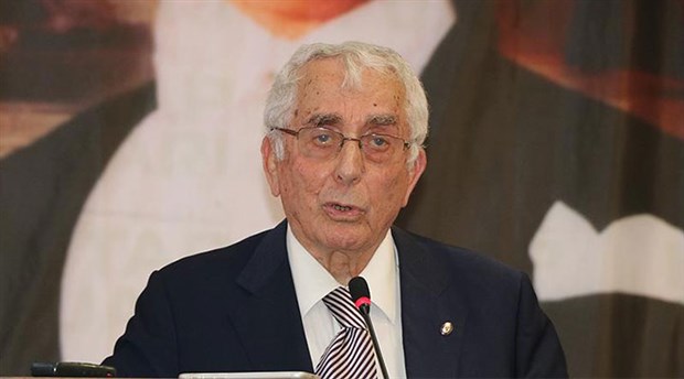 Eski İmar ve İskân Bakanı Ali Topuz hayatını kaybetti