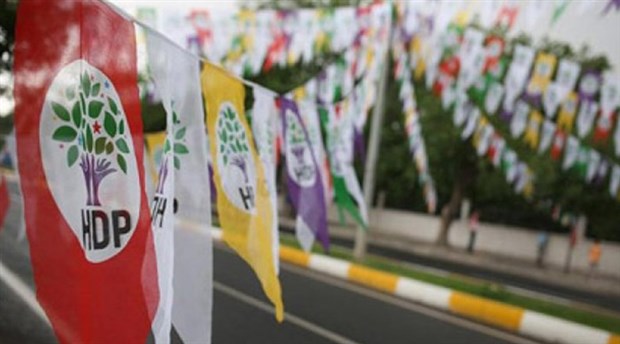 HDP'li 4 Belediye Başkanı gözaltına alındı