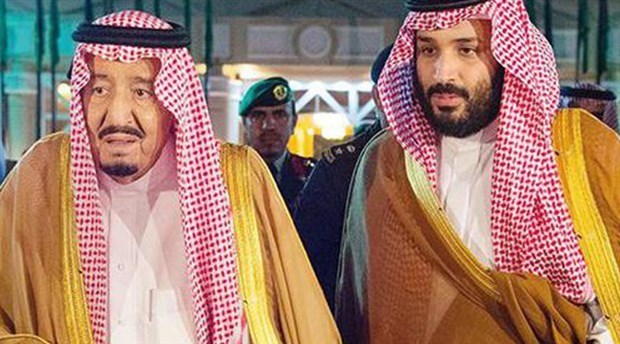 Suudi Arabistan'da iki bakan görevden alındı