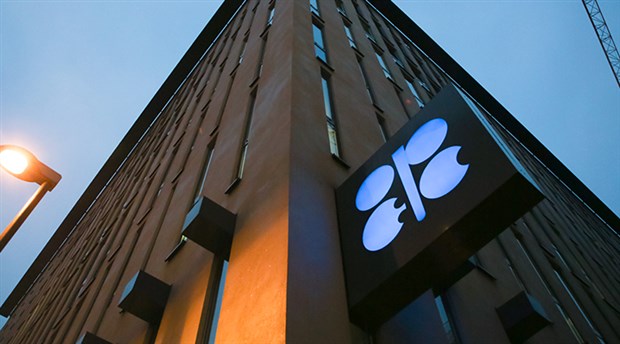 OPEC petrol piyasasında gücünü kaybediyor