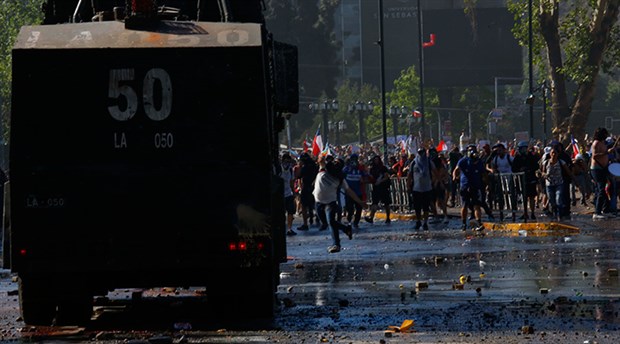 Şili'deki halk isyanında ölenlerin sayısı 19'a yükseldi