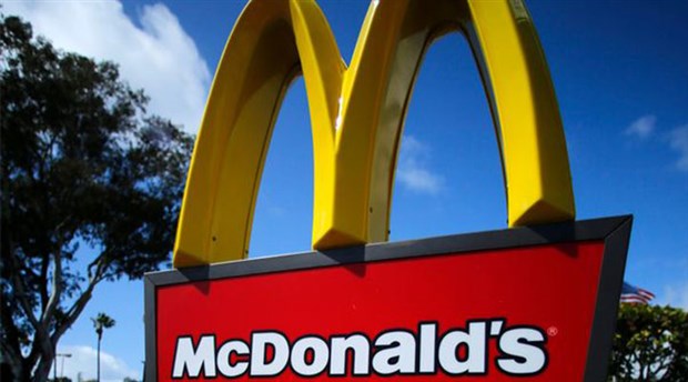 McDonald's gelen tepkiler üzerine 'Kanlı pazar' için özür diledi