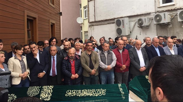 Fatih'te ölü bulunan 4 kardeşin cenazeleri uğurlandı