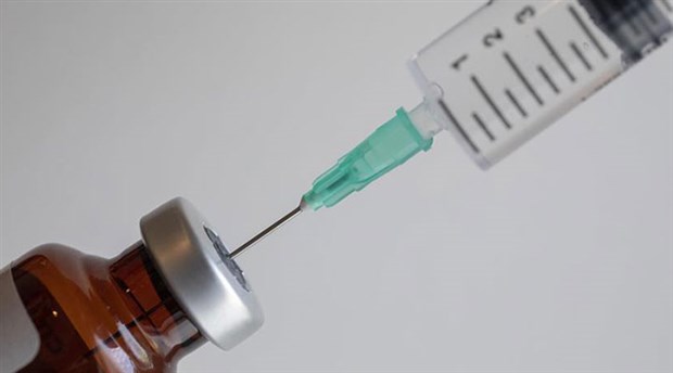Dünya Sağlık Örgütü, dünyanın ilk ebola aşısını onayladı