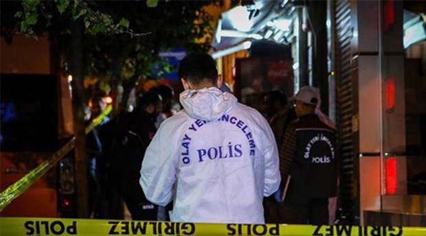 Antalya'da dört kişinin evlerinde ölü bulunmasıyla ilgili iki belediye çalışanı hakkında soruşturma