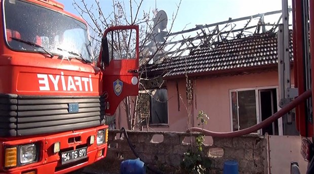 Sakarya'da yangın: 2 çocuk yaşamını yitirdi