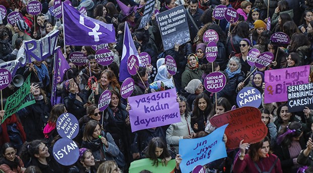 Erkek şiddeti sonucu katledilen kadınların isimleri Kadıköy'de parklara verilecek