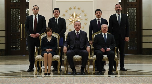 Erdoğan yeni halısını tanıttı: 108 metrekare, Hereke