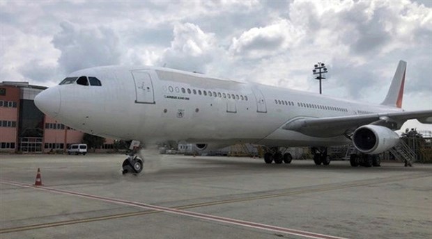 Atatürk Havalimanı’nda sahibinden satılık yolcu uçağı