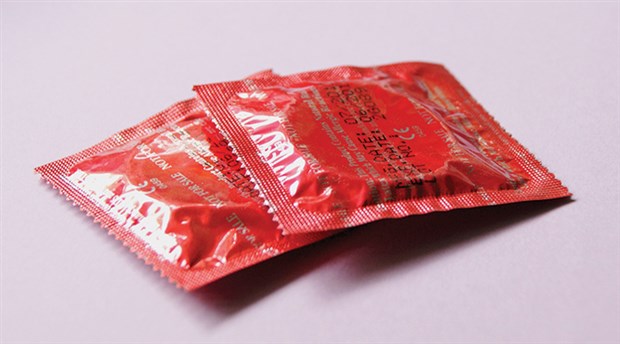 Mersin Büyükşehir Belediye Meclisi'nde 'prezervatif' tartışması