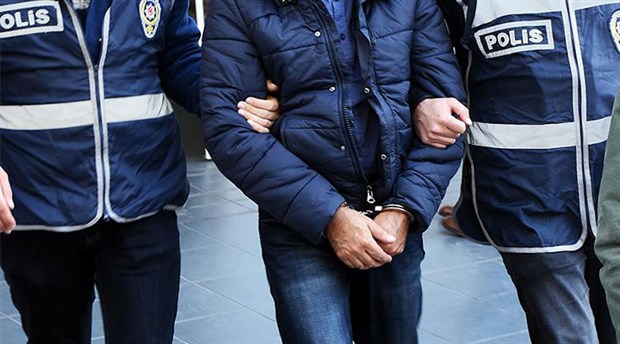 İstanbul'da uyuşturucu satıcılarına operasyon: 103 gözaltı