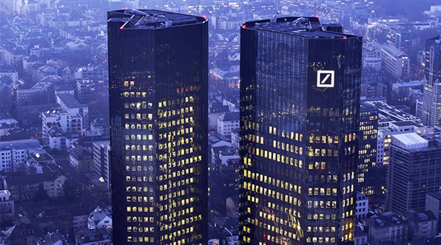 Deutsche Bank, 6 bin kişiyi işten çıkarttı: 300 şubesi kapatılacak