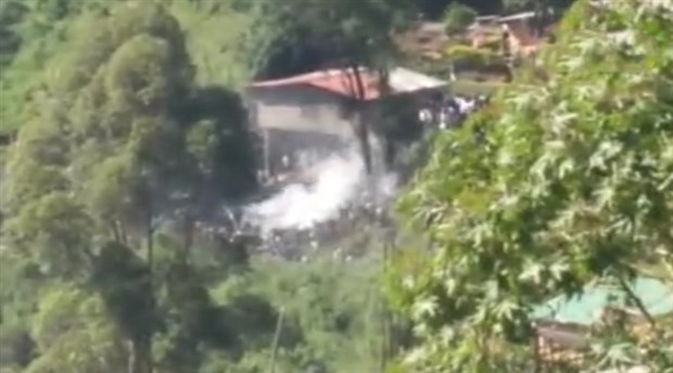 Sri Lanka'da askeri uçak düştü: 4 ölü, 1 yaralı