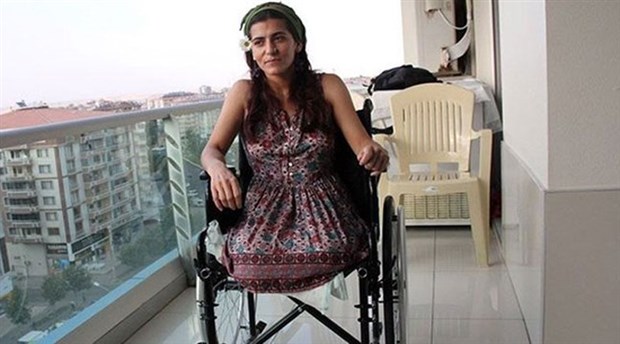 Diyarbakır Kayyumu, IŞİD saldırısında iki bacağını da kaybeden Lisa Çalan’ı işten çıkardı!