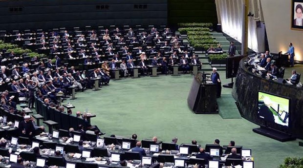 İran Meclisi, ABD'li komutanları ve Pentagon'u terörist ilan etti