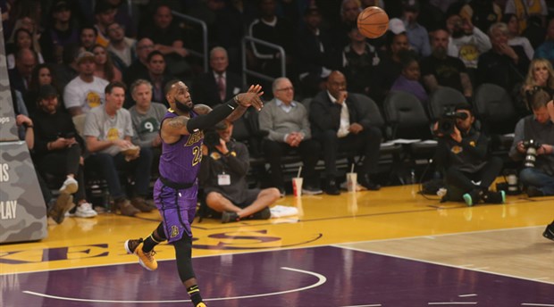 Lakers'tan üst üste 9. galibiyet