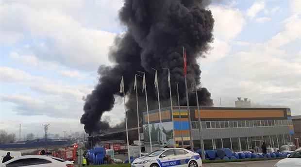 Samsun'da plastik fabrikasında yangın