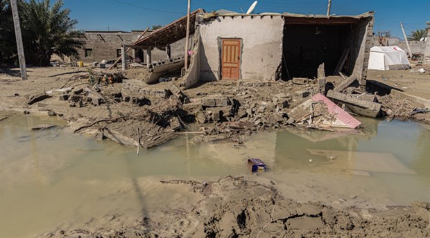 İran'da sel: 400 köy sular altında kaldı