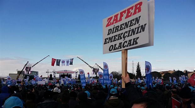 Binlerce metal işçisinden miting: 5 Şubat'ta grevdeyiz