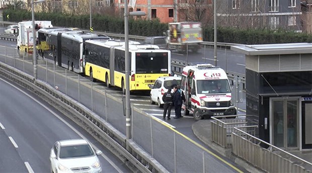 Okmeydanı'nda metrobüs kazası