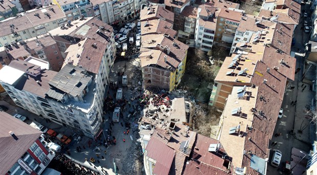 Beşiktaş'tan depremden etkilenen yurttaşlar için yardım organizasyonu