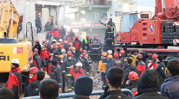 Elazığ depreminde yaşamını yitirenlerin sayısı 41'e yükseldi