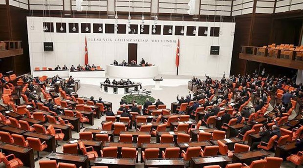 AKP’nin “sıvazlama” ısrarı: Adı çıktı kendi kaldı