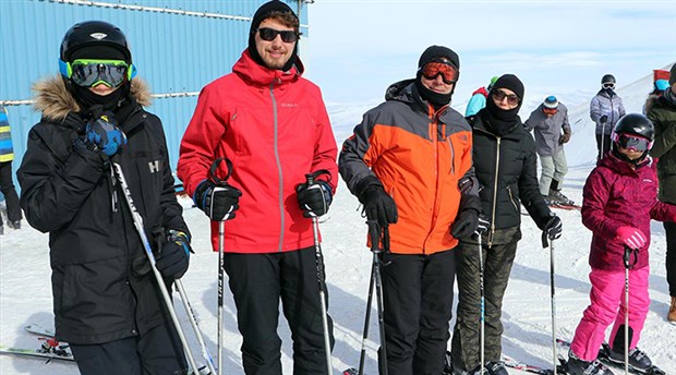İmamoğlu'ndan 'kayak tatili' eleştirilerine yanıt