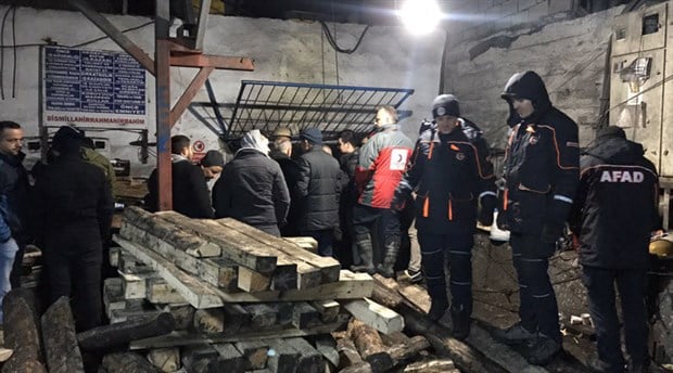 Ruhsatsız maden ocağındaki göçükte kalan 2 işçinin cansız bedenine ulaşıldı