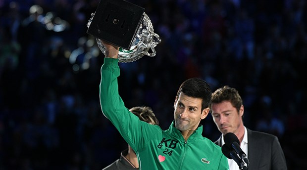 Avustralya açık finalinde sürpriz yok: Şampiyon Djokovic