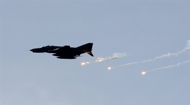 Rusya: İsrail, Suriye'ye düzenlediği hava saldırısında yolcu uçağını kalkan yaptı