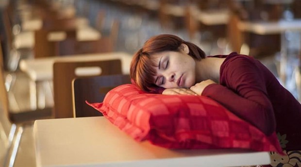 Sürekli uyku isteği, hastalık belirtisi olabilir