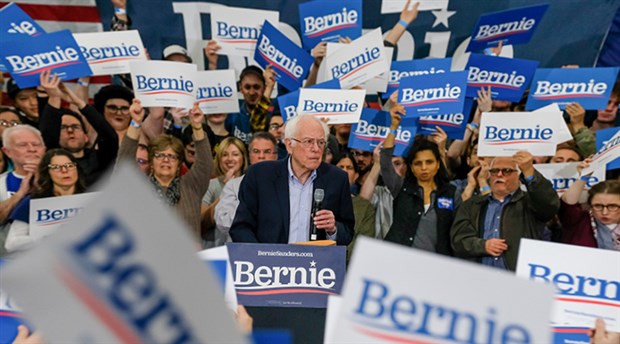 ABD'deki ön seçimde Sanders kazandı, Biden hezimet yaşadı