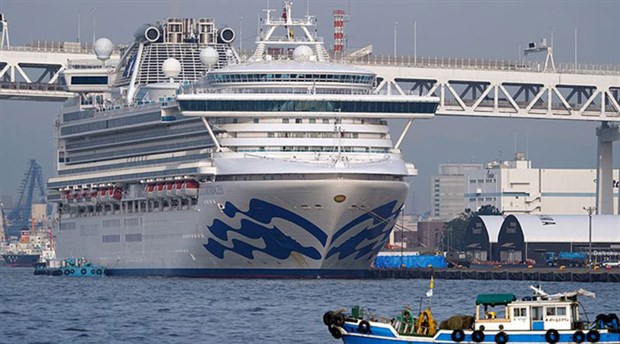 Japonya'da karantinadaki gemide 67 kişide daha koronavirüs tespit edildi