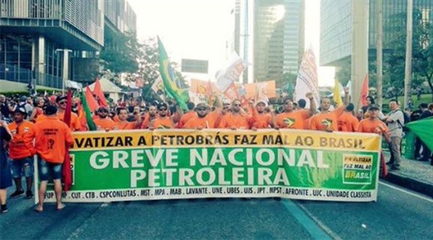 Petrol işçileri grevde