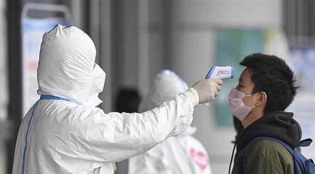 Çin'de koronavirüs nedeniyle ölenlerin sayısı 2 bin 594'e yükseldi
