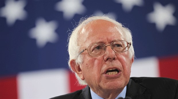 Sanders: İsrail'i bir ırkçı yönetiyor