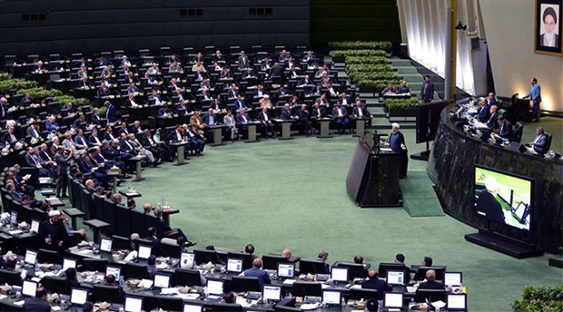 İran Parlamentosu koronavirüs nedeniyle askıya alındı