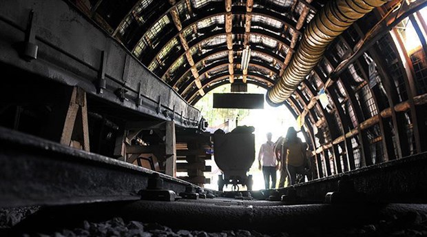 Soma'da maden işletmesinde patlama: 4 yaralı