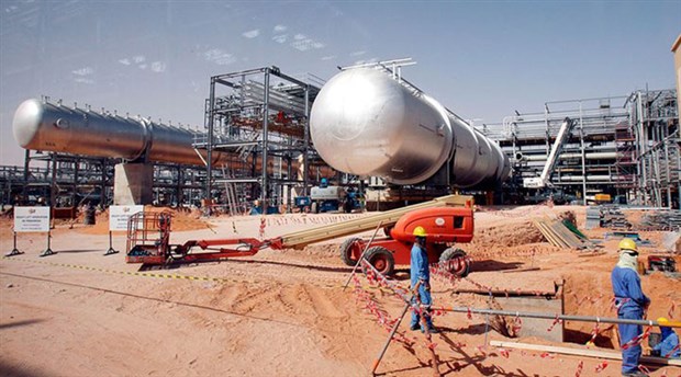 Saudi Aramco günlük petrol üretimini 12.3 milyon varile çıkartacak